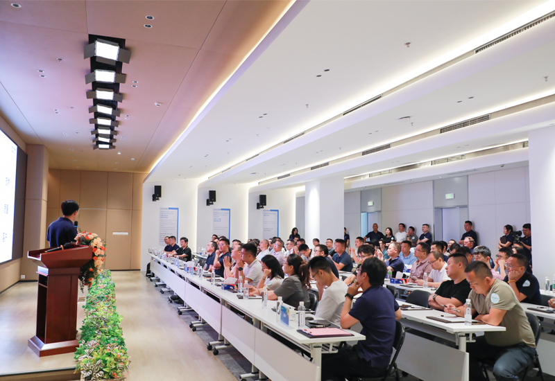 壹定发新品 | 植物照明专属多边形战士VP-E、VP-G，，，高集成、超稳固